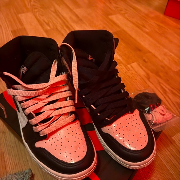 Jordan 1 bubble gum - Picture 2 of 3